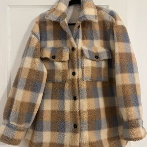 By Together Cream and Tan oversized fleece schacket